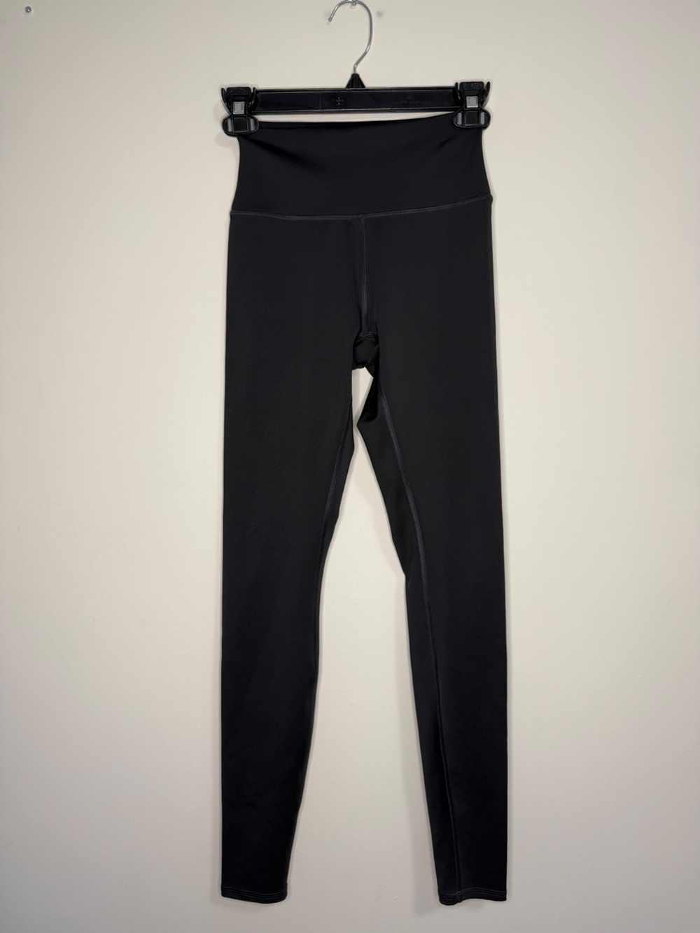 Alo Yoga Airlift High-Waist Legging Dark Gray Small Womens
